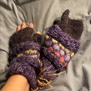 Aerika Purple Multicolor Knit Fingerless Gloves